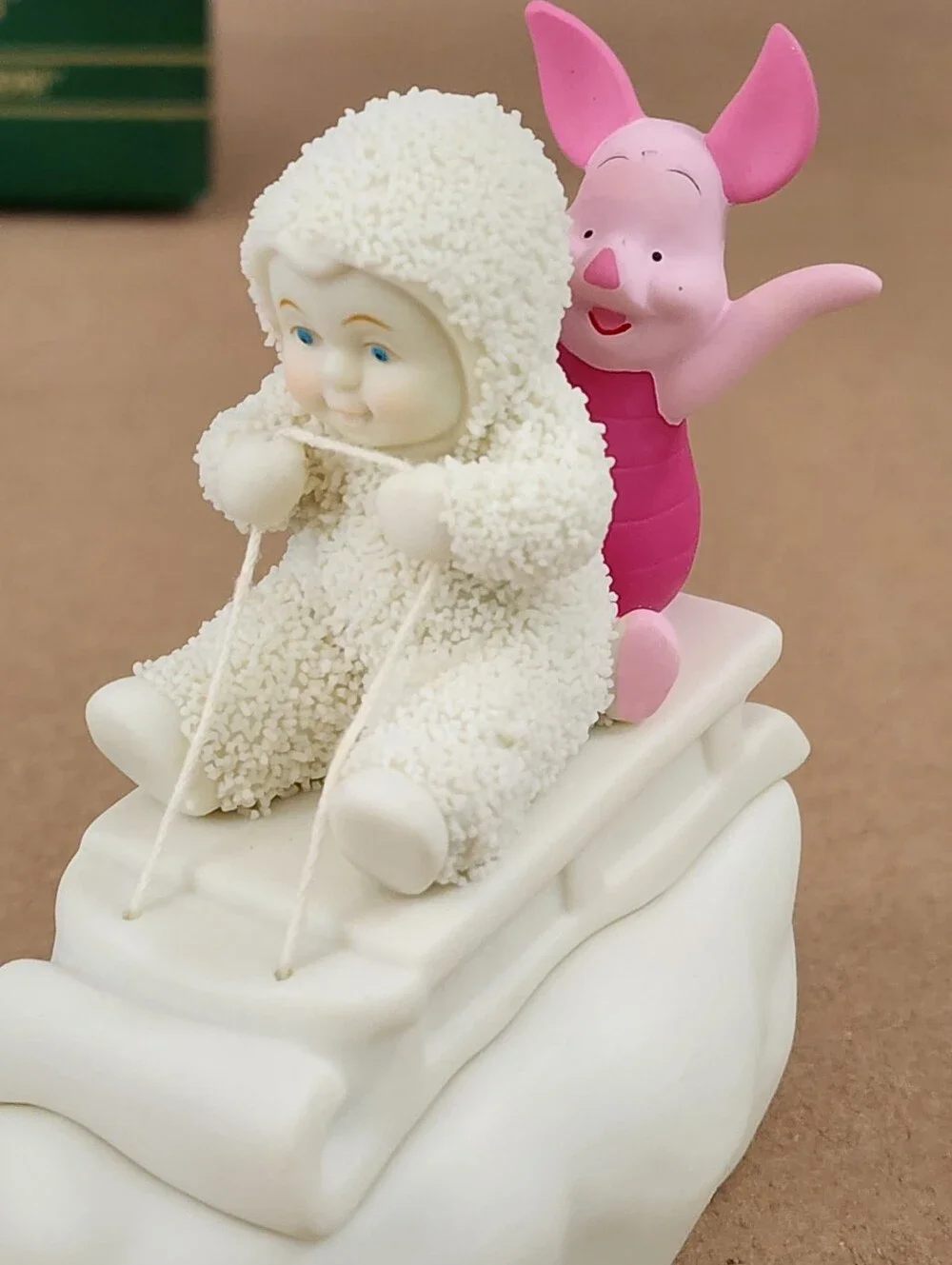 Disney Department 56 Trinket Box Snowbabies Look POOH  NO Hands ~ Figurine 2004